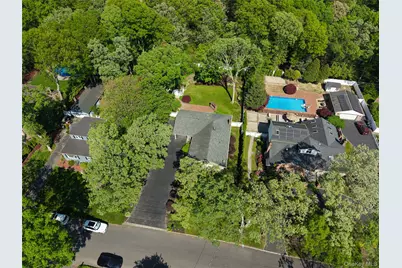 75 Summit Drive, Smithtown, NY 11787 - Photo 9