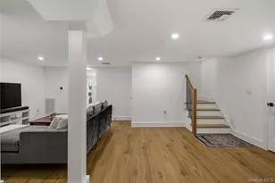 525 3rd St, Mamaroneck, NY 10543 - Photo 19