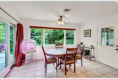 71 Dyke Road, Setauket, NY 11733 - Photo 17