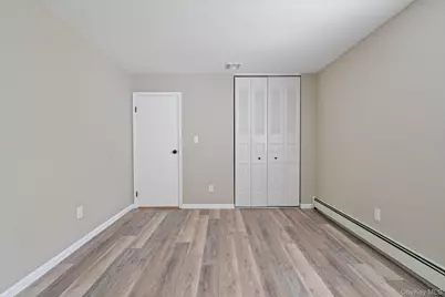 7 Merrimac Court, Coram, NY 11727 - Photo 19