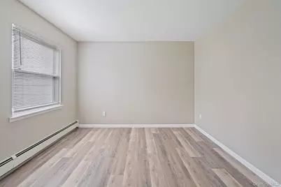 7 Merrimac Court, Coram, NY 11727 - Photo 17