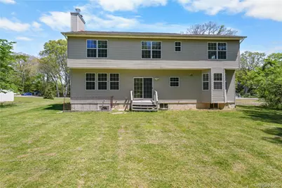 49 Kingsland Avenue, Shirley, NY 11967 - Photo 5