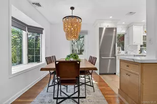 16 Warwick Pl, Port Washington, NY 11050 - Photo 11
