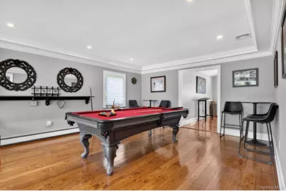 4 Cropley Court, Melville, NY 11747 - Photo 13