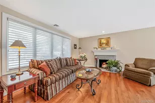 15 Evergreen Ln, Patchogue, NY 11772 - Photo 5