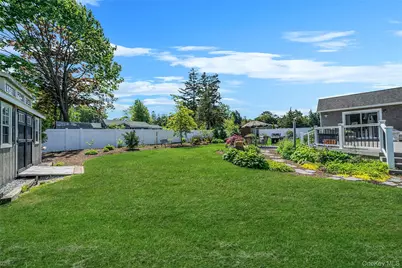 15 Evergreen Lane, Patchogue, NY 11772 - Photo 35