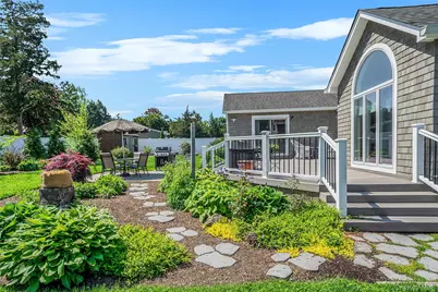 15 Evergreen Lane, Patchogue, NY 11772 - Photo 33