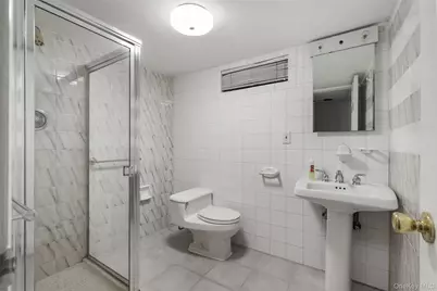 187 Commonwealth Avenue, Massapequa, NY 11758 - Photo 27