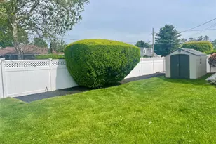 187 Commonwealth Ave, Massapequa, NY 11758 - Photo 33