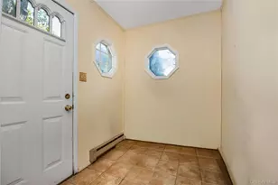215 Melville Rd, Farmingdale, NY 11735 - Photo 3