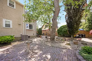 215 Melville Rd, Farmingdale, NY 11735 - Photo 23
