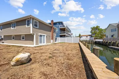 455 Nassau Avenue, Freeport, NY 11520 - Photo 27