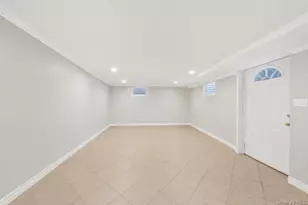 47 Glover Ave, Yonkers, NY 10704 - Photo 27