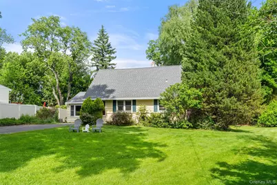3 Jennifer Lane, Hartsdale, NY 10530 - Photo 1