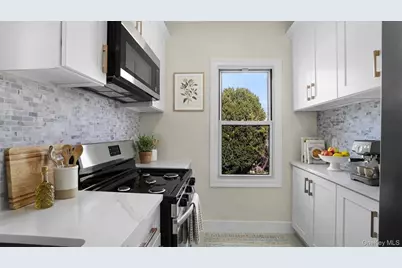 2716 Gunther Avenue, Bronx, NY 10469 - Photo 5