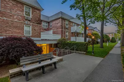 40 Daley Place #104, Lynbrook, NY 11563 - Photo 35