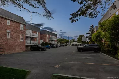40 Daley Place #104, Lynbrook, NY 11563 - Photo 37