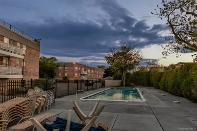 40 Daley Place #104, Lynbrook, NY 11563 - Photo 43