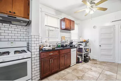 123 Fourth Avenue, Pelham, NY 10803 - Photo 9