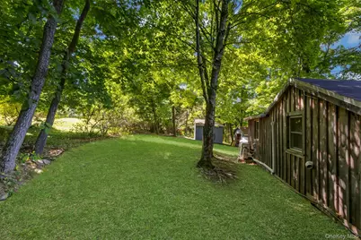 6 Woods Road, Rhinebeck, NY 12572 - Photo 37
