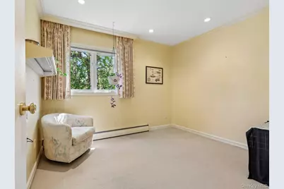 181 Finmor Drive, White Plains, NY 10607 - Photo 21