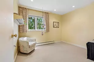 181 Finmor Dr, White Plains, NY 10607 - Photo 21