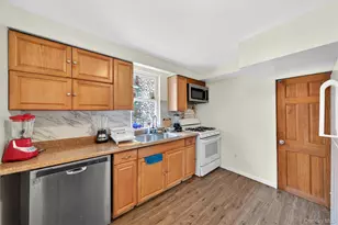 21 Dolson Ave, Middletown, NY 10940 - Photo 7