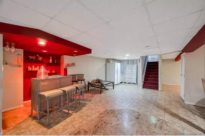 28 Penn Drive, Dix Hills, NY 11746 - Photo 23