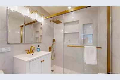 91-48 71st Avenue, Forest Hills, NY 11375 - Photo 9
