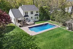 15 Rosebriar Ln, East Quogue, NY 11942 - Photo 17