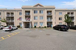 54 School St, Westbury, NY 11590 - Photo 15