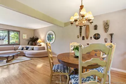 61 Hofstra Drive, Smithtown, NY 11787 - Photo 7