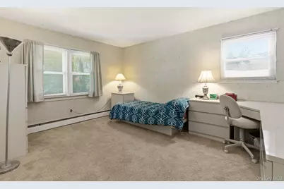 61 Hofstra Drive, Smithtown, NY 11787 - Photo 19
