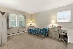 61 Hofstra Dr, Smithtown, NY 11787 - Photo 19