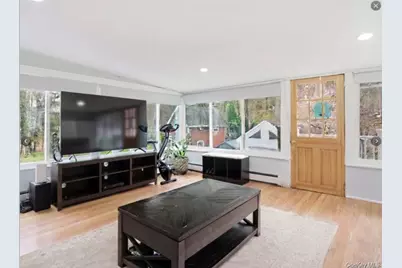 168 W Hartsdale Avenue, Hartsdale, NY 10530 - Photo 5