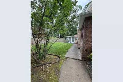 81 Hillside Terrace, New York, NY 10308 - Photo 3