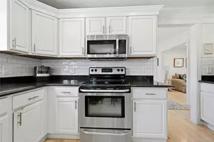 875 Deerfoot Path, Cutchogue, NY 11935 - Photo 11