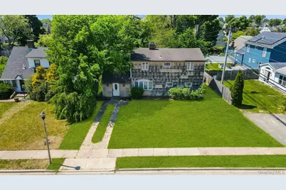 6 Shotgun Lane, Levittown, NY 11756 - Photo 35
