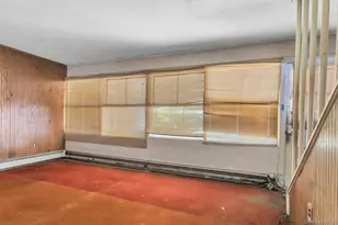 6 Shotgun Ln, Levittown, NY 11756 - Photo 7