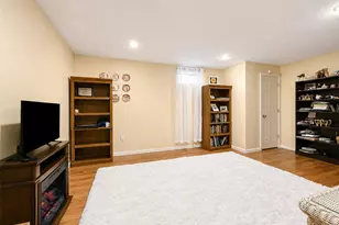 12 Laurel Ln, Holtsville, NY 11742 - Photo 23