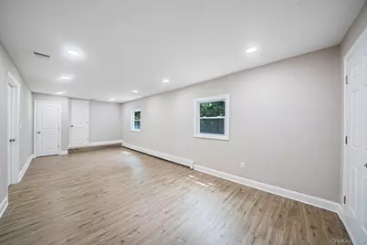 4 Evans Street, Coram, NY 11727 - Photo 11
