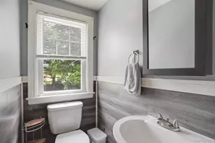 28 Ziegler Ave, Poughkeepsie, NY 12603 - Photo 19