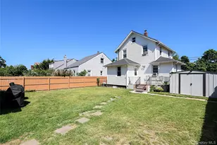110 E Roosevelt Ave, Roosevelt, NY 11575 - Photo 27