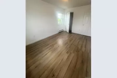 6261 De Costa Avenue, Arverne, NY 11692 - Photo 5