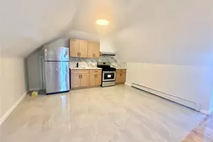 61-41 173rd St, Fresh Meadows, NY 11365 - Photo 3