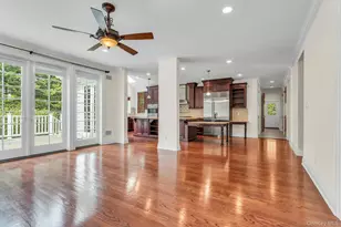 11 Plandome Dr, Manhasset, NY 11030 - Photo 17