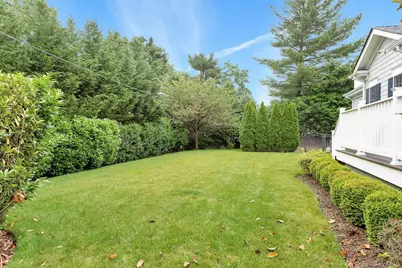 11 Plandome Drive, Manhasset, NY 11030 - Photo 39