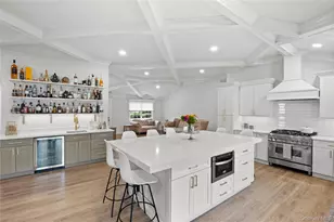 38 Long Meadow Pl, South Setauket, NY 11720 - Photo 11