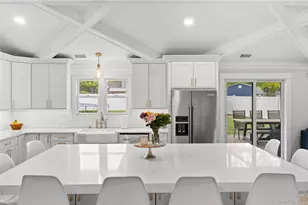 38 Long Meadow Pl, South Setauket, NY 11720 - Photo 3