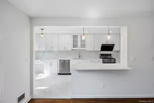 372 Heathcote Rd, Scarsdale, NY 10583 - Photo 5